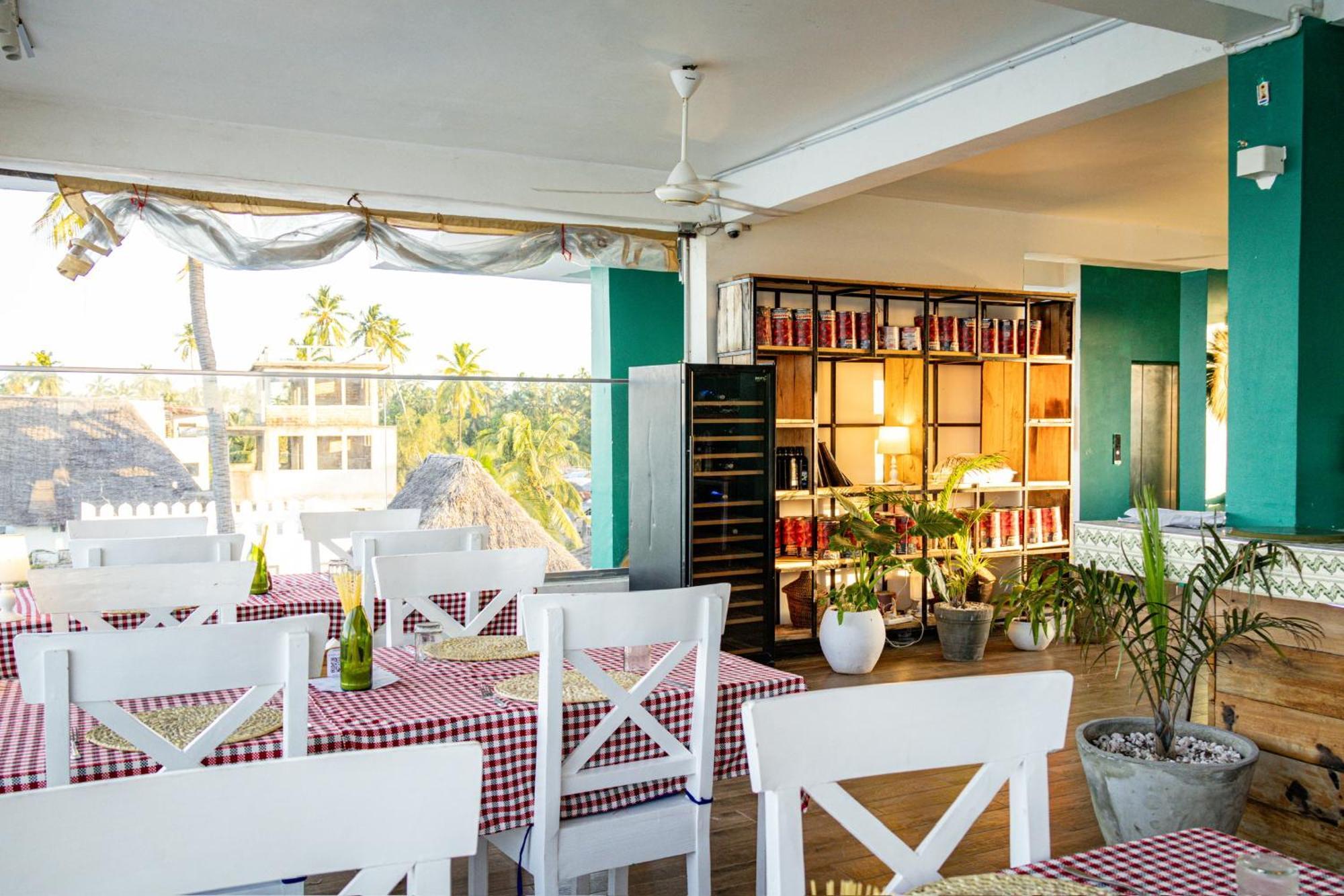 Pili Pili Sunrise Beach Otel Jambiani  Dış mekan fotoğraf
